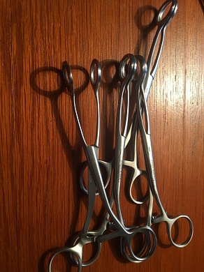 COLLIN зажим- щипцы окончат для удержан языка 18см.