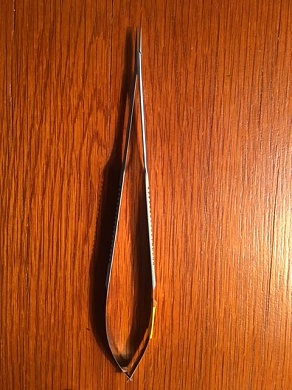 МИКРО Иглодержатель Плоские рукоятки 18,5 cm  ТС